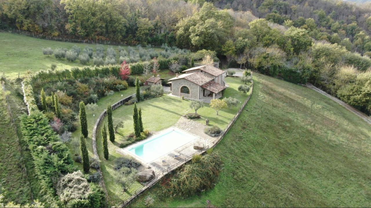 Villa Elisa - Private Pool & Airco Near Reschio Castle Lugnano Eksteriør billede